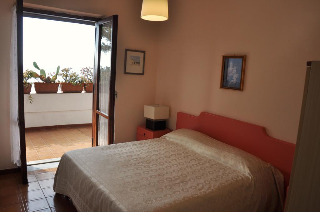 Villa Laura Sea View Apartments Santa Maria di Castellabate Buitenkant foto