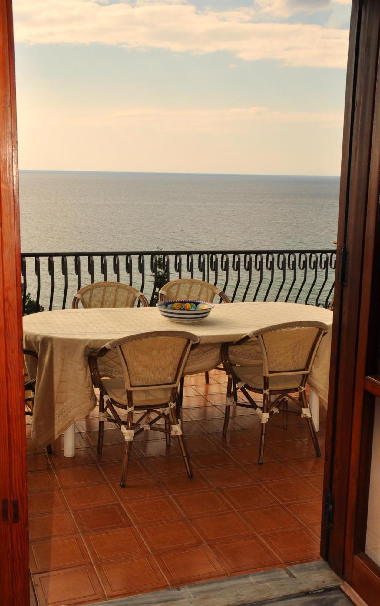 Villa Laura Sea View Apartments Santa Maria di Castellabate Buitenkant foto