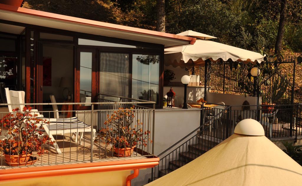 Villa Laura Sea View Apartments Santa Maria di Castellabate Buitenkant foto